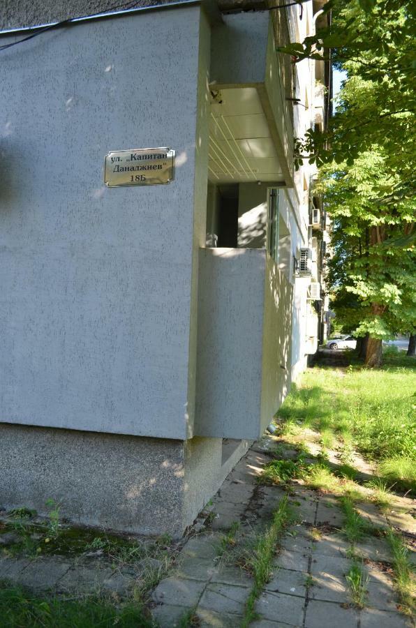 Luxury Apartment Near Varna, Located In Targovishte Exteriör bild